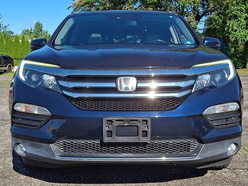 Used 2016 Honda Pilot Touring image 2