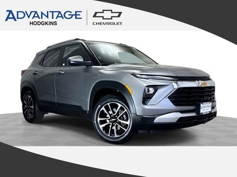 Used 2025 Chevrolet TrailBlazer LT w/ Driver Confidence Package FWD image 1