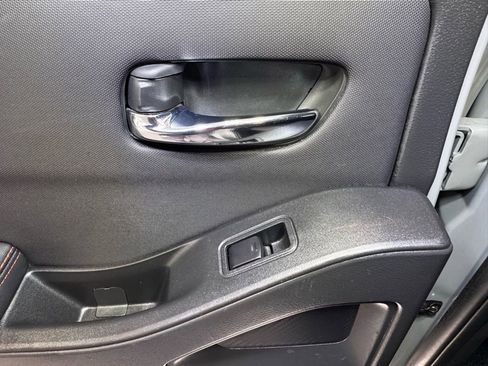 Used 2024 Nissan Frontier PRO-4X w/ Pro Premium Package image 43