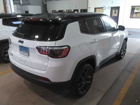 Used 2026 Jeep Compass Limited AWD/4WD image 4