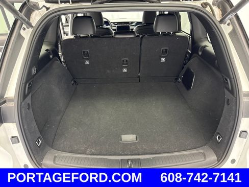 Used 2023 Jeep Grand Cherokee Trailhawk w/ Luxury Tech Group III AWD/4WD image 46