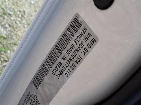 New 2026 Jeep Compass Limited image 23