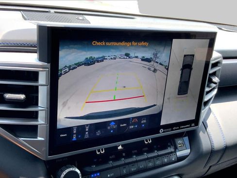 Used 2022 Toyota Tundra Platinum RWD image 28