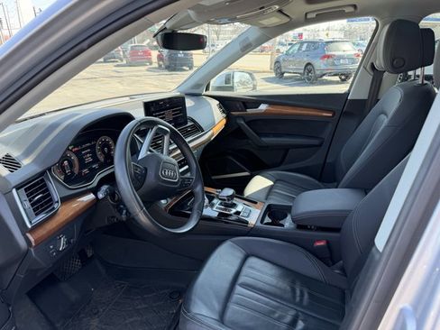 Used 2023 Audi Q5 2.0T Premium Plus w/ Premium Plus Package image 5