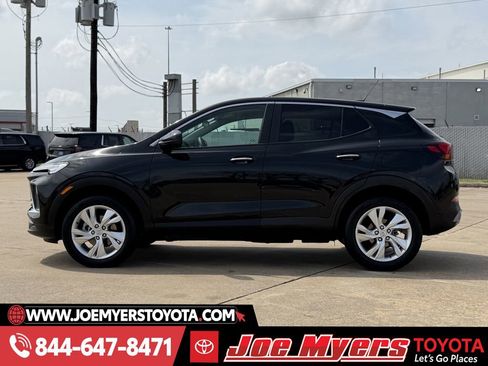 Used 2025 Buick Encore GX Preferred image 6