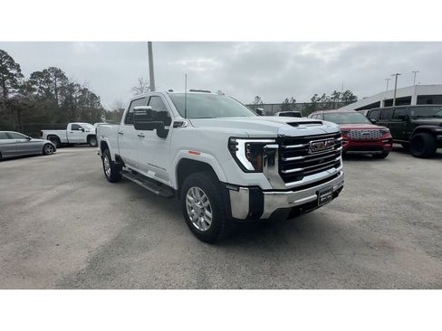 Certified 2024 GMC Sierra 3500 SLT w/ SLT Premium Package image 2