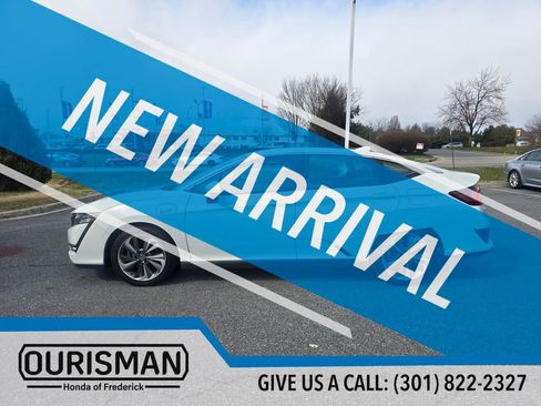 Used 2018 Honda Clarity Touring image 5