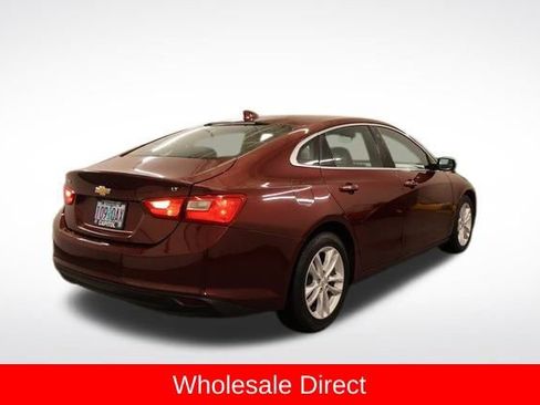 Used 2016 Chevrolet Malibu LT image 2