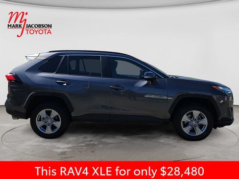 Used 2024 Toyota RAV4 XLE FWD image 7