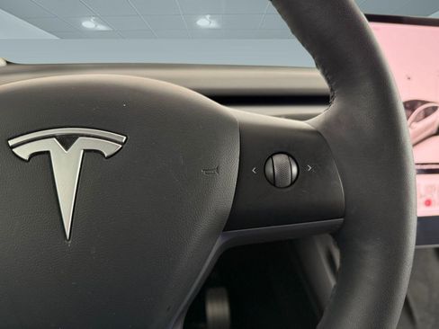 Used 2021 Tesla Model Y Performance AWD/4WD image 25
