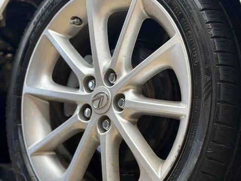 Used 2013 Lexus CT 200h w/ Seat Comfort Pkg FWD image 15