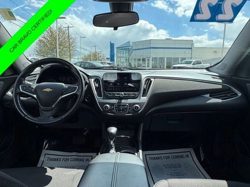 Certified 2022 Chevrolet Malibu LT w/ Sport Edition FWD image 4