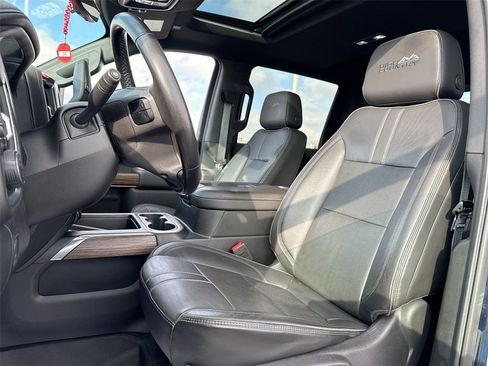 Used 2020 Chevrolet Silverado 3500 High Country w/ Z71 Off-Road Package image 11