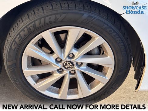 Used 2022 Toyota Camry LE FWD image 7