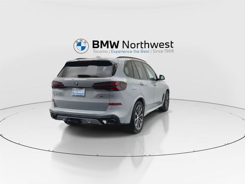 New 2026 BMW X5 xDrive50e w/ Executive Package AWD/4WD image 2