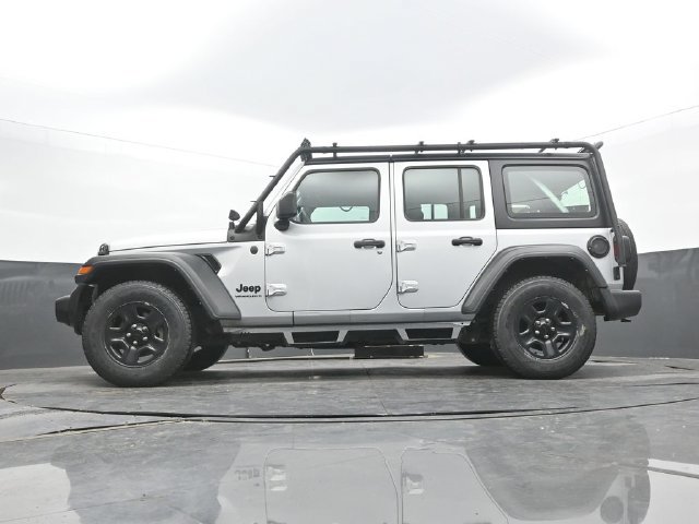 Used 2023 Jeep Wrangler Unlimited Sport AWD/4WD image 52
