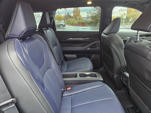 New 2026 INFINITI QX60 Sport image 15