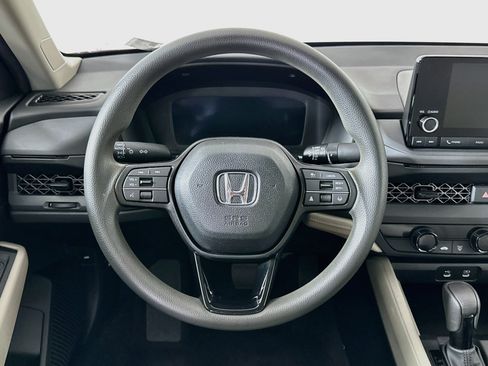 Used 2025 Honda Accord LX image 16