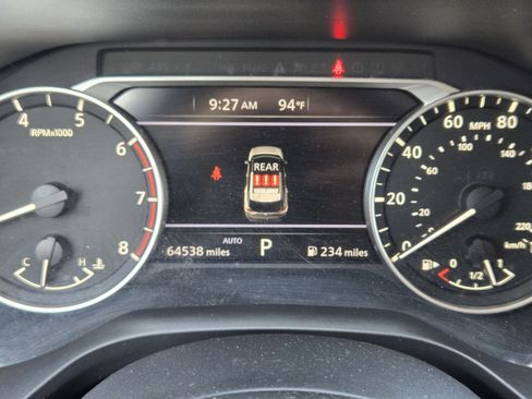 Used 2023 Nissan Rogue SV AWD/4WD image 21