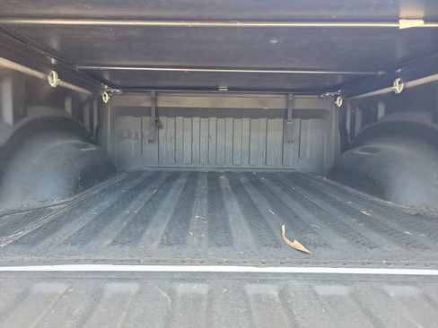 Used 2019 RAM 1500 Limited AWD/4WD image 9
