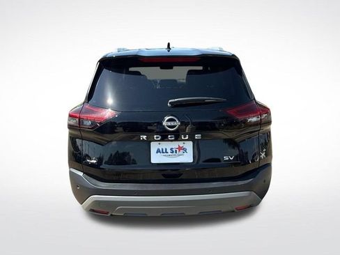 Used 2023 Nissan Rogue SV w/ SV Premium B Package FWD image 9