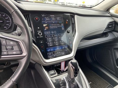 Used 2024 Subaru Outback Premium image 37