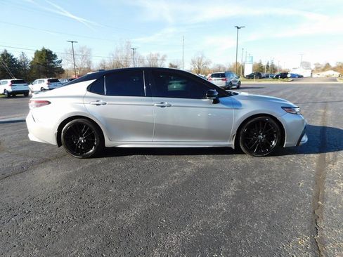 Used 2021 Toyota Camry XSE w/ Navigation Package image 2