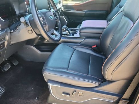 Used 2021 Ford F150 Lariat w/ Equipment Group 502A High AWD/4WD image 7