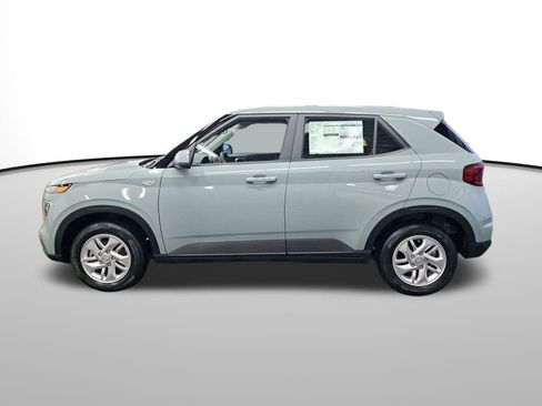 New 2026 Hyundai Venue SE image 2