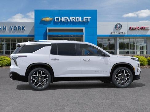 New 2026 Chevrolet Traverse High Country image 5