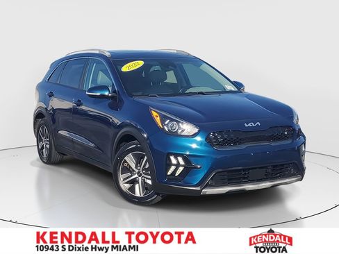 Used 2022 Kia Niro EX Premium image 1