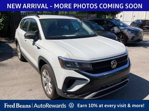 Used 2023 Volkswagen Taos S w/ Driver Assistance Package AWD/4WD image 1