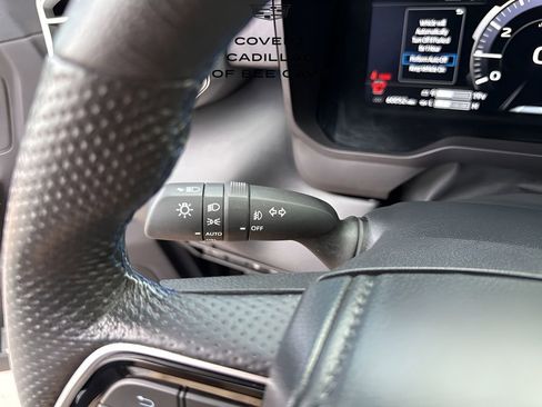 Used 2024 Toyota Sequoia Platinum image 32