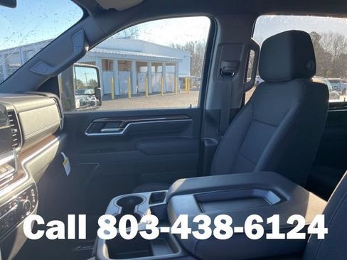 Used 2026 Chevrolet Silverado 2500 LT w/ All Star Edition AWD/4WD image 9