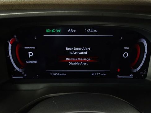 Used 2022 Nissan Rogue Platinum w/ Head-Up Display Package image 25