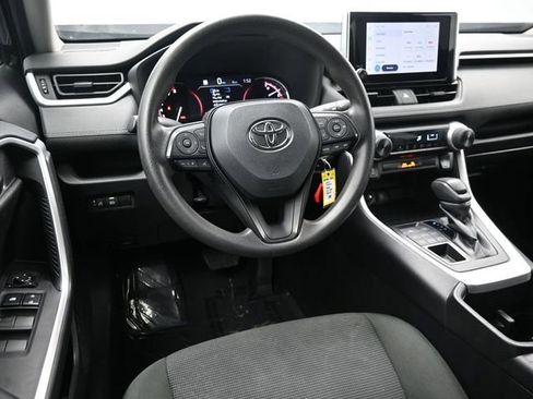 Used 2024 Toyota RAV4 LE image 21
