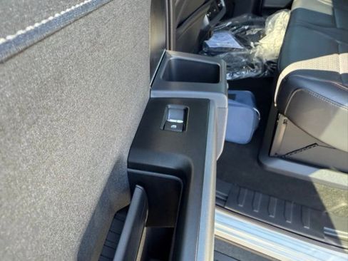 New 2025 Ford F350 Lariat w/ Lariat Ultimate Package AWD/4WD image 37