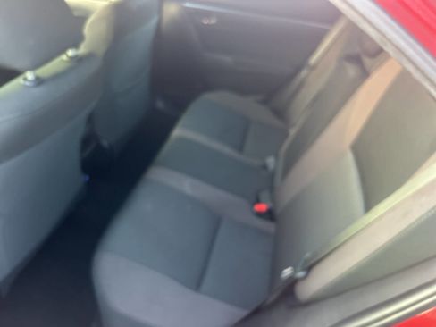 Used 2018 Toyota Corolla LE image 10