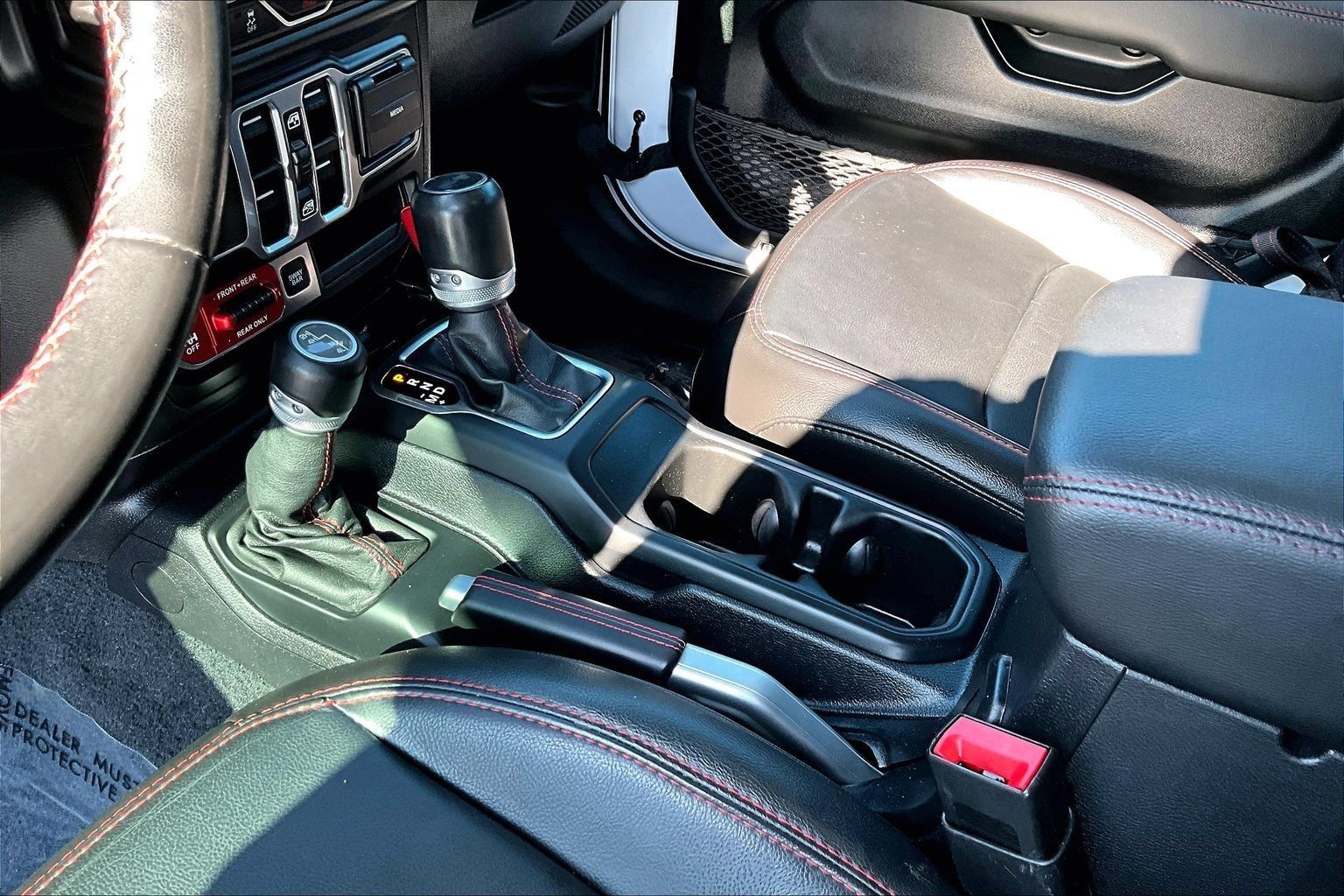 Used 2020 Jeep Wrangler Unlimited Rubicon AWD/4WD image 20