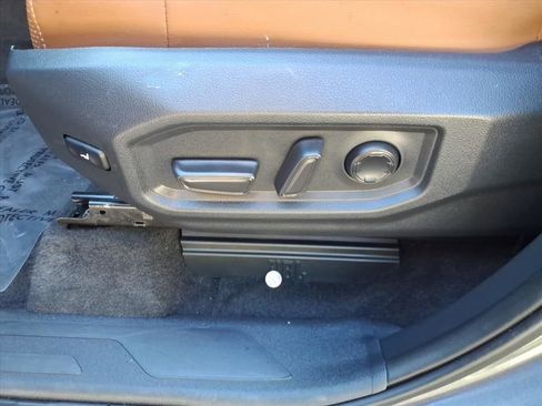 Used 2022 Toyota Tundra 1794 Edition image 13