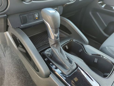 Certified 2023 Nissan Frontier SV w/ Midnight Edition Package image 33