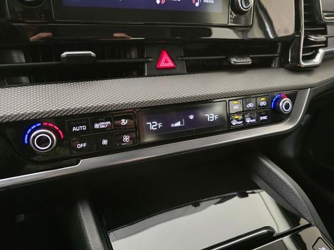 Used 2023 Kia Sportage LX image 31
