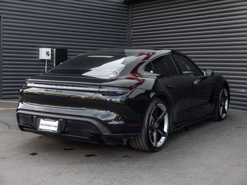 Certified 2023 Porsche Taycan GTS image 9