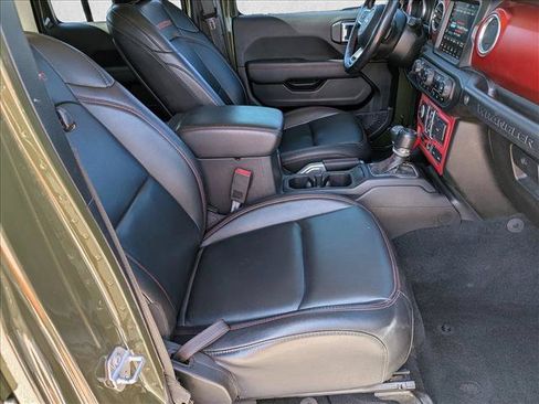 Used 2021 Jeep Wrangler Unlimited Rubicon AWD/4WD image 24