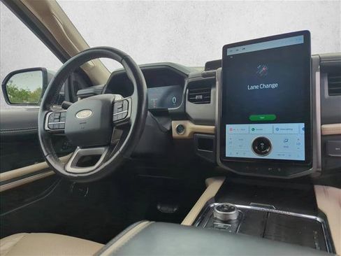 Certified 2023 Ford Expedition Max Platinum RWD image 23