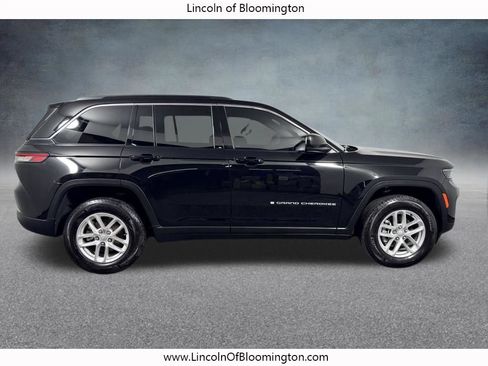 Used 2025 Jeep Grand Cherokee Laredo X w/ Luxury Tech Group I AWD/4WD image 7