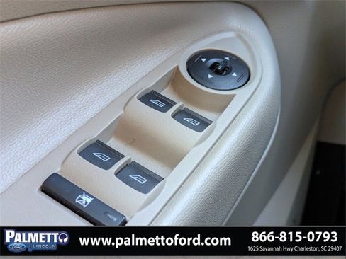 Used 2018 Ford Escape SEL image 24