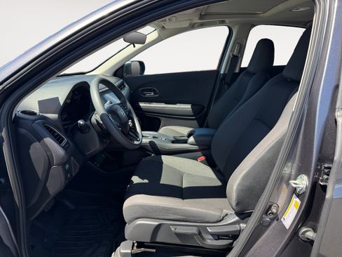 Certified 2022 Honda HR-V EX image 10