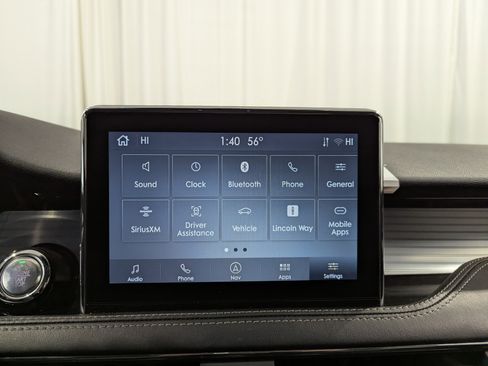 Used 2022 Lincoln Corsair AWD w/ Equipment Group 101A image 23