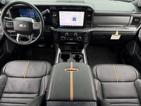 Used 2024 Ford F250 Platinum AWD/4WD image 10
